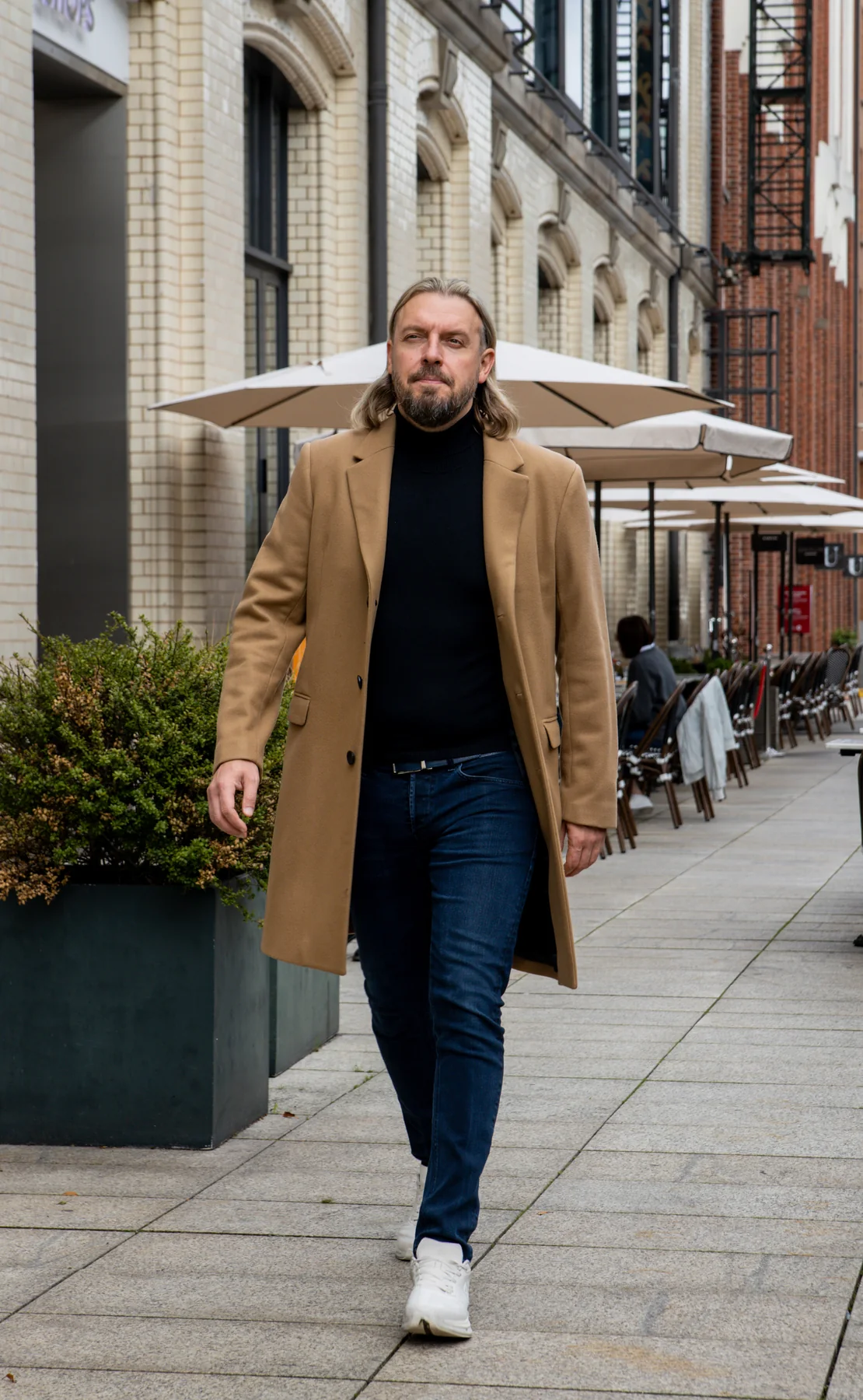 Eugen Zokol in der Stadt